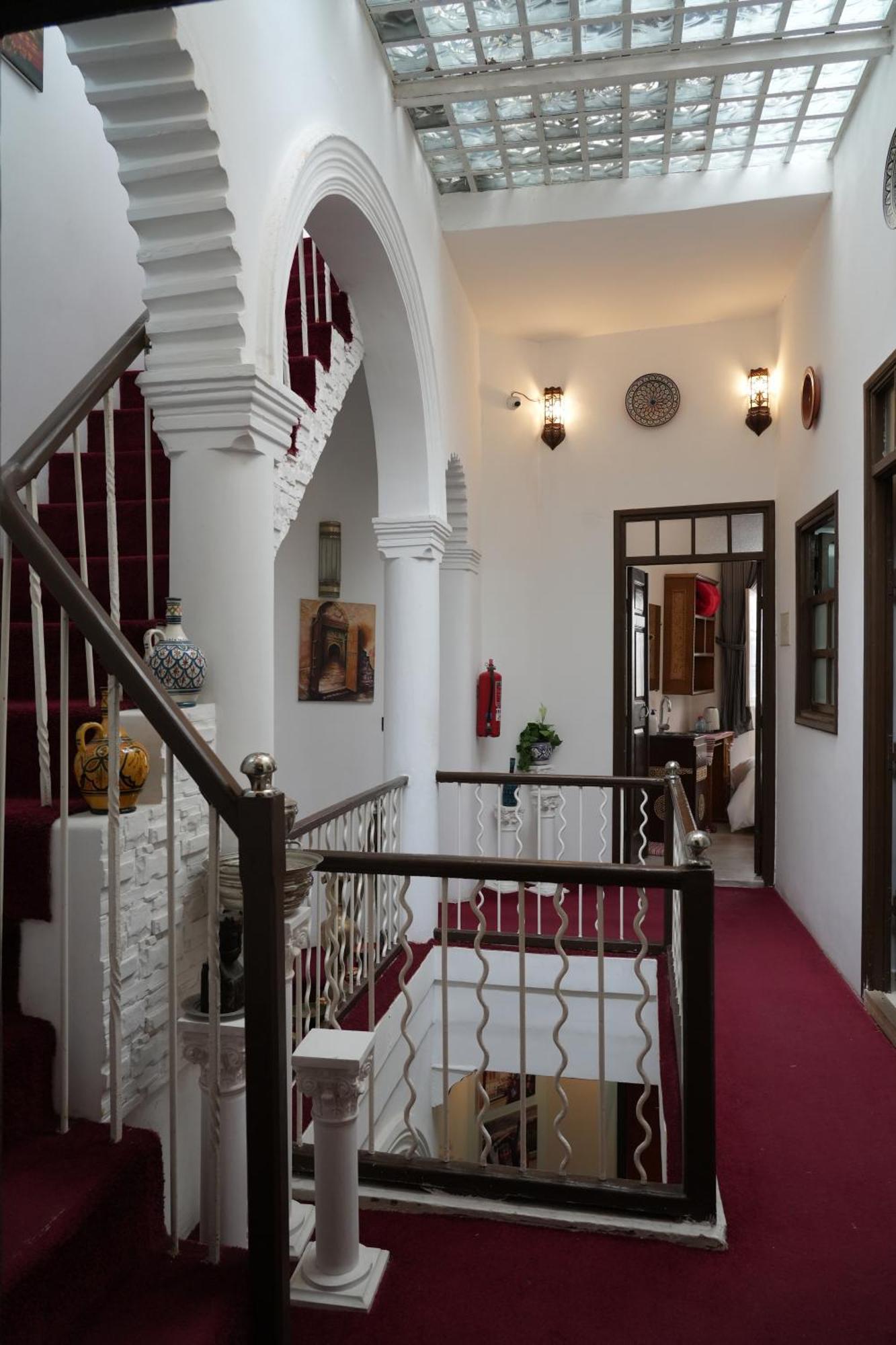 Dar Essaki 1886 Hotel Tangier Exterior photo